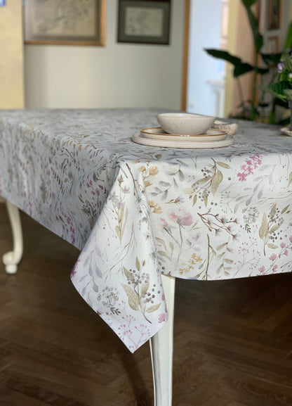 Rectangular Tablecloth | Field Bouquet