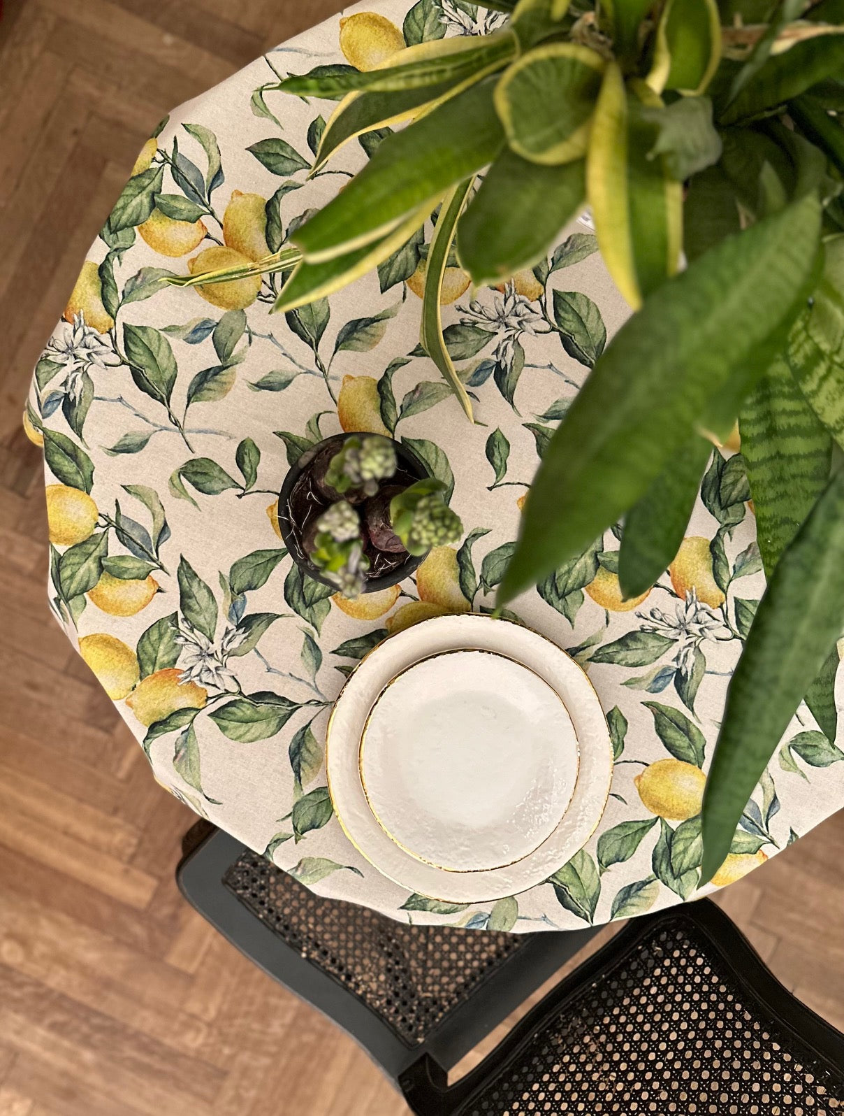 Round Tablecloth | Lemon Orchard