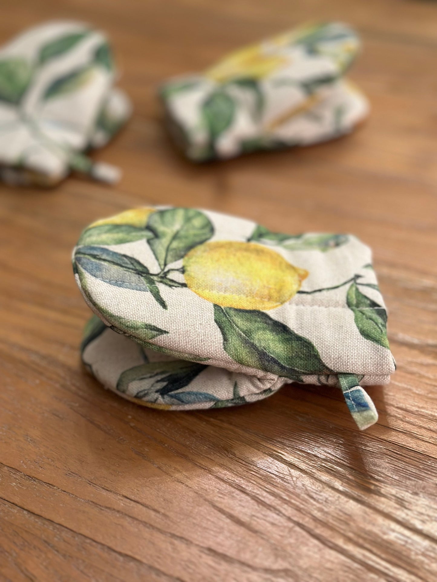 Oven Glove with Double Wool Filling | Lemon Orchard