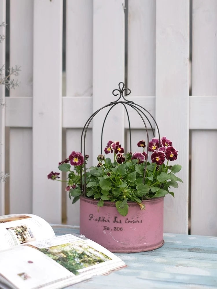 Retro ironwork flower pot